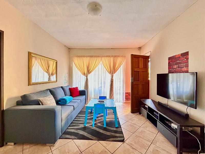 To Let 1 Bedroom Property for Rent in Brits North West